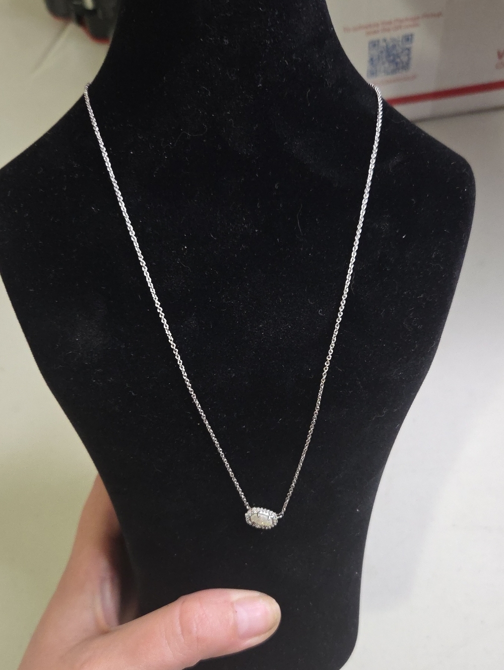 Kendra Scott Elisa  Silver Cubic Zirconia Pendant Necklace - Silver